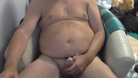 Snapshot of knurtc30 chatting on September 14, 12:17 pm knurtc30 online show from September 14, 12:17 pm