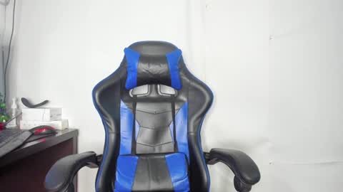 kofi online show from December 22, 10:36 pm