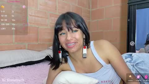 Snapshot of komatsu_ chatting on October 15, 8:42 pm Komatsu Lilith online show from October 15, 8:42 pm