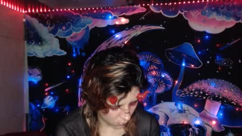 Snapshot of konekokawai chatting on October 28, 12:33 am konekokawai online show from October 28, 12:33 am