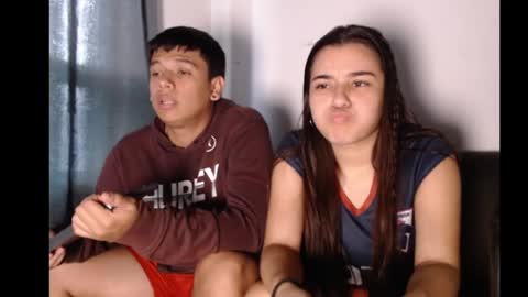 konnie_adan online show from December 5, 8:28 pm