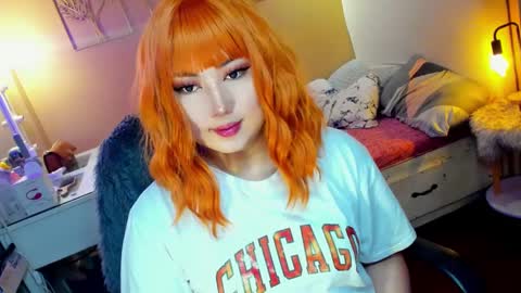 MISS ALICIA online show from March 1, 2:15 am