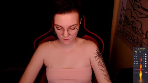 krisneal online show from November 16, 9:11 am