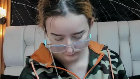 kristal online show from November 26, 12:13 pm