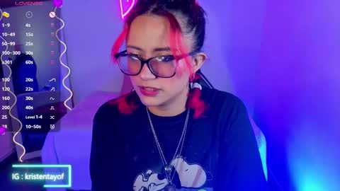 kristen_tay online show from November 18, 3:31 am