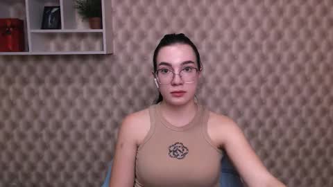 Kristen online show from September 23, 9:58 am