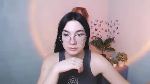 Kristen online show from September 10, 10:38 am