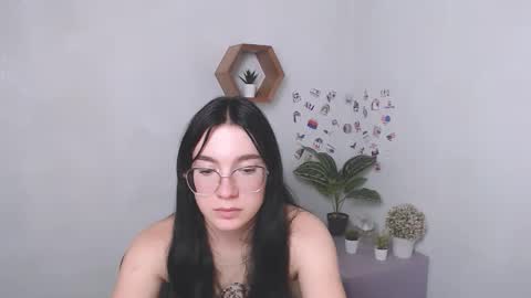 Kristen online show from September 12, 12:51 pm