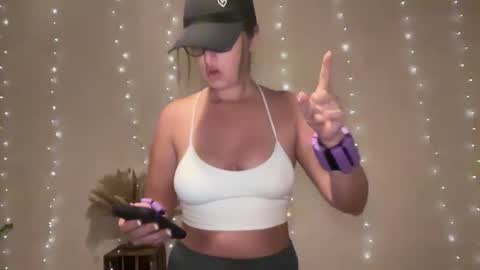 Snapshot of kristi_sinner chatting on September 15, 11:50 pm Kristi online show from September 15, 11:50 pm