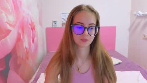 Kristina Adel online show from November 28, 9:38 am