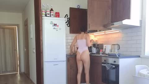 Kristi online show from April 17, 5:10 am