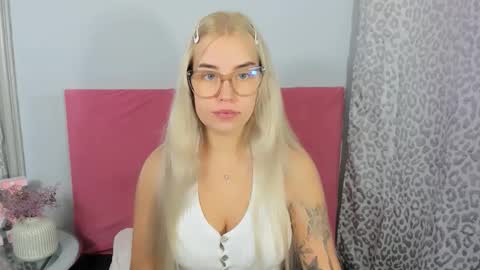 KristyFlowers online show from January 7, 8:08 am