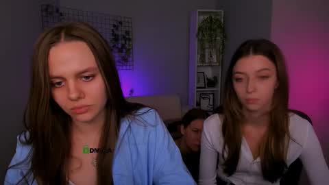 Snapshot of kristylovee chatting on September 13, 4:31 pm Kristy online show from September 13, 4:31 pm