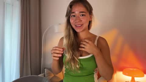 Snapshot of kristyspiritedaway chatting on October 6, 2:02 pm Kristy Nip slip shady Best model on CB online show from October 6, 2:02 pm