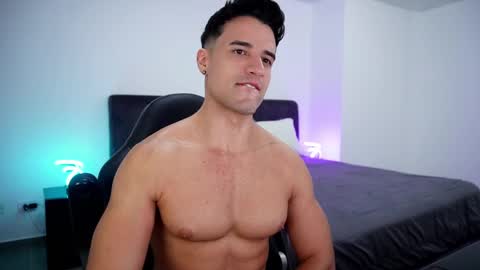 Snapshot of krops_ chatting on March 2, 2:54 pm KROPS online show from March 2, 2:54 pm