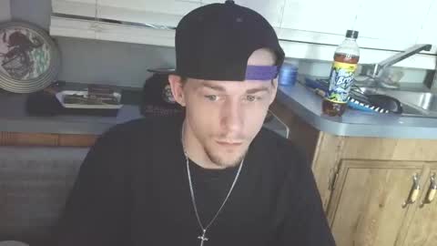 krytiar1992 online show from November 19, 11:14 pm