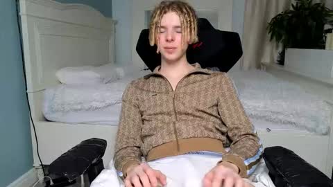 Kudi online show from March 4, 11:35 pm