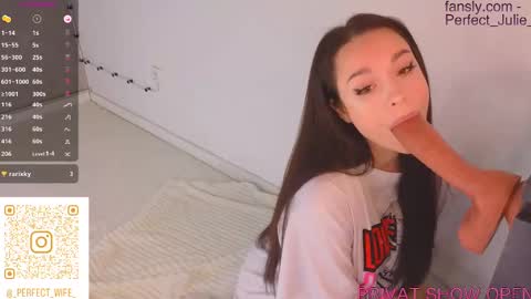  MY NAME IS JULIA  TO SEE MORE 18 CONTENT YOU CAN SUBSCRIBE TO  FANSLY -  online show from February 27, 6:13 am