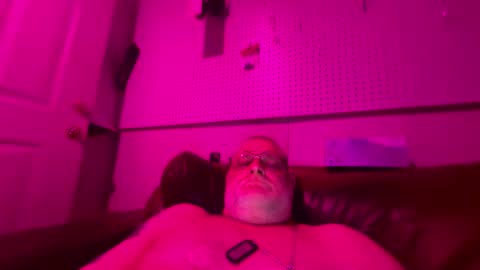 kurtisblo online show from February 3, 8:29 am