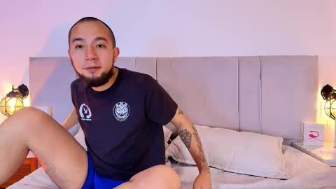 Snapshot of kurttsinner chatting on September 14, 2:25 am Kurttsinner online show from September 14, 2:25 am