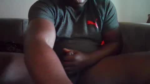 Snapshot of kushgod711 chatting on March 7, 9:27 pm kgbbc9 online show from March 7, 9:27 pm