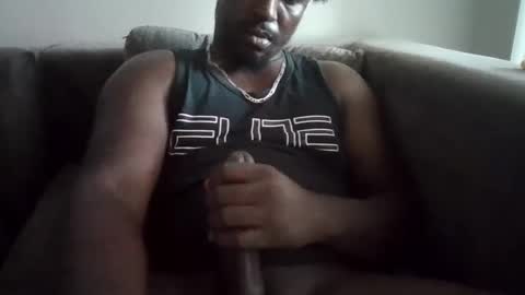 Snapshot of kushgod711 chatting on January 23, 10:11 pm kgbbc9 online show from January 23, 10:11 pm