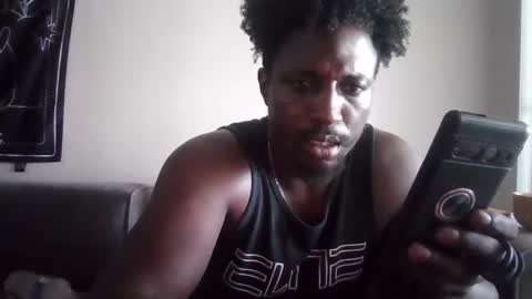 Snapshot of kushgod711 chatting on February 15, 4:56 pm kgbbc9 online show from February 15, 4:56 pm