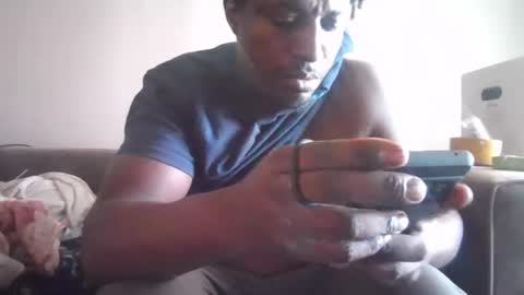Snapshot of kushgod711 chatting on January 21, 9:36 pm kgbbc9 online show from January 21, 9:36 pm