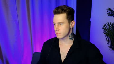 Snapshot of kyle_4u chatting on December 28, 6:39 am Kyle online show from December 28, 6:39 am