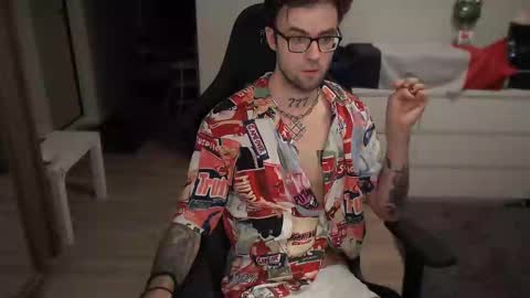 Snapshot of kyle_alternative chatting on March 12, 7:04 pm Kyle online show from March 12, 7:04 pm