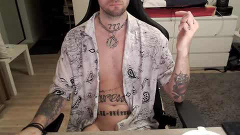 Snapshot of kyle_alternative chatting on January 12, 3:36 pm Kyle online show from January 12, 3:36 pm