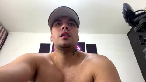 Kyle Wilson   Follow me online show from January 11, 9:26 am