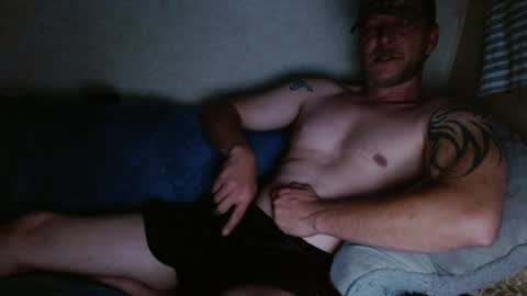 Kyle chat online show from April 19, 8:37 am