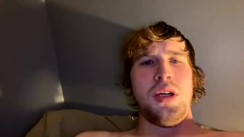 kylelovepussy69 online show from February 26, 7:53 pm