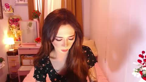 babyKylene online show from February 10, 7:55 am