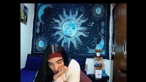 Snapshot of kylie_capricorn chatting on February 12, 9:54 pm kylie online show from February 12, 9:54 pm