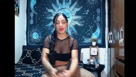 Snapshot of kylie_capricorn chatting on October 17, 10:03 pm kylie online show from October 17, 10:03 pm