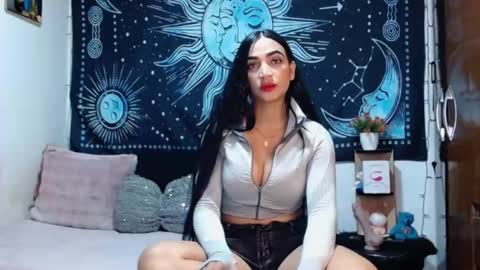 Snapshot of kylie_capricorn chatting on September 19, 9:18 pm kylie online show from September 19, 9:18 pm