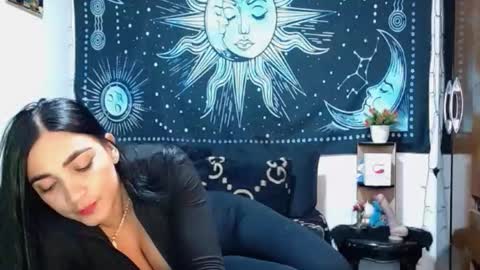 Snapshot of kylie_capricorn chatting on September 30, 11:48 pm kylie online show from September 30, 11:48 pm