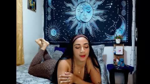 Snapshot of kylie_capricorn chatting on October 27, 11:27 pm kylie online show from October 27, 11:27 pm