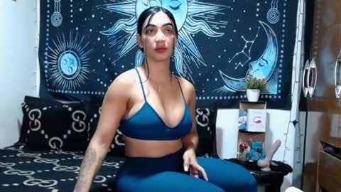 Snapshot of kylie_capricorn chatting on September 26, 12:07 am kylie online show from September 26, 12:07 am