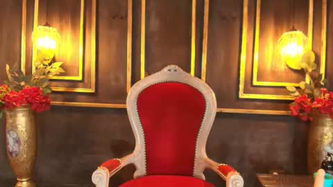 Kylie  online show from November 30, 7:54 pm