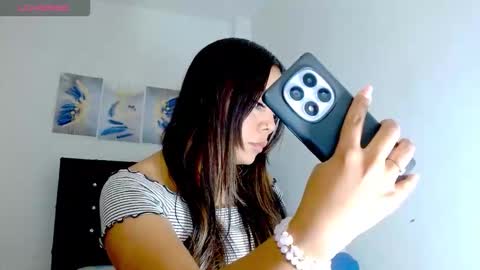 Snapshot of kylie_loveee chatting on October 22, 1:31 am Paola online show from October 22, 1:31 am