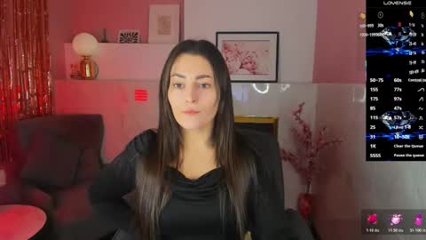 Kylie online show from December 21, 1:28 pm