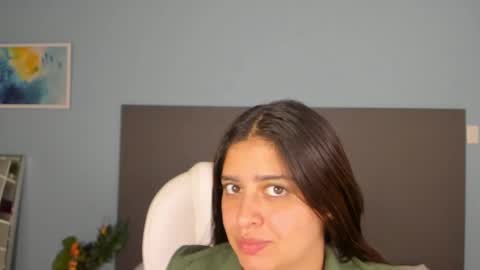 Kylie Reyes  online show from February 14, 7:33 pm