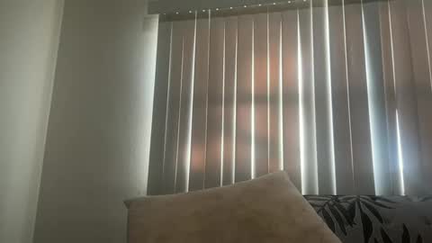 kylie_star30 online show from April 17, 1:08 am