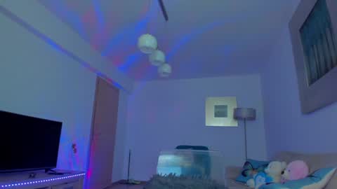 KYLIE online show from January 31, 10:10 am