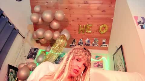   online show from February 22, 3:45 am