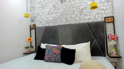 Kylie online show from October 20, 11:15 am