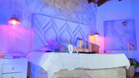 Kyle online show from December 18, 2:01 pm